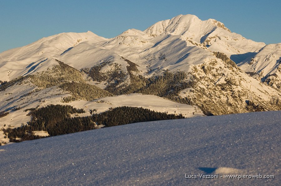 03-ARERA E GREM MAGINIFICAMENTE INNEVATI.jpg - 03-ARERA E GREM MAGNIIFICAMENTE INNEVATI